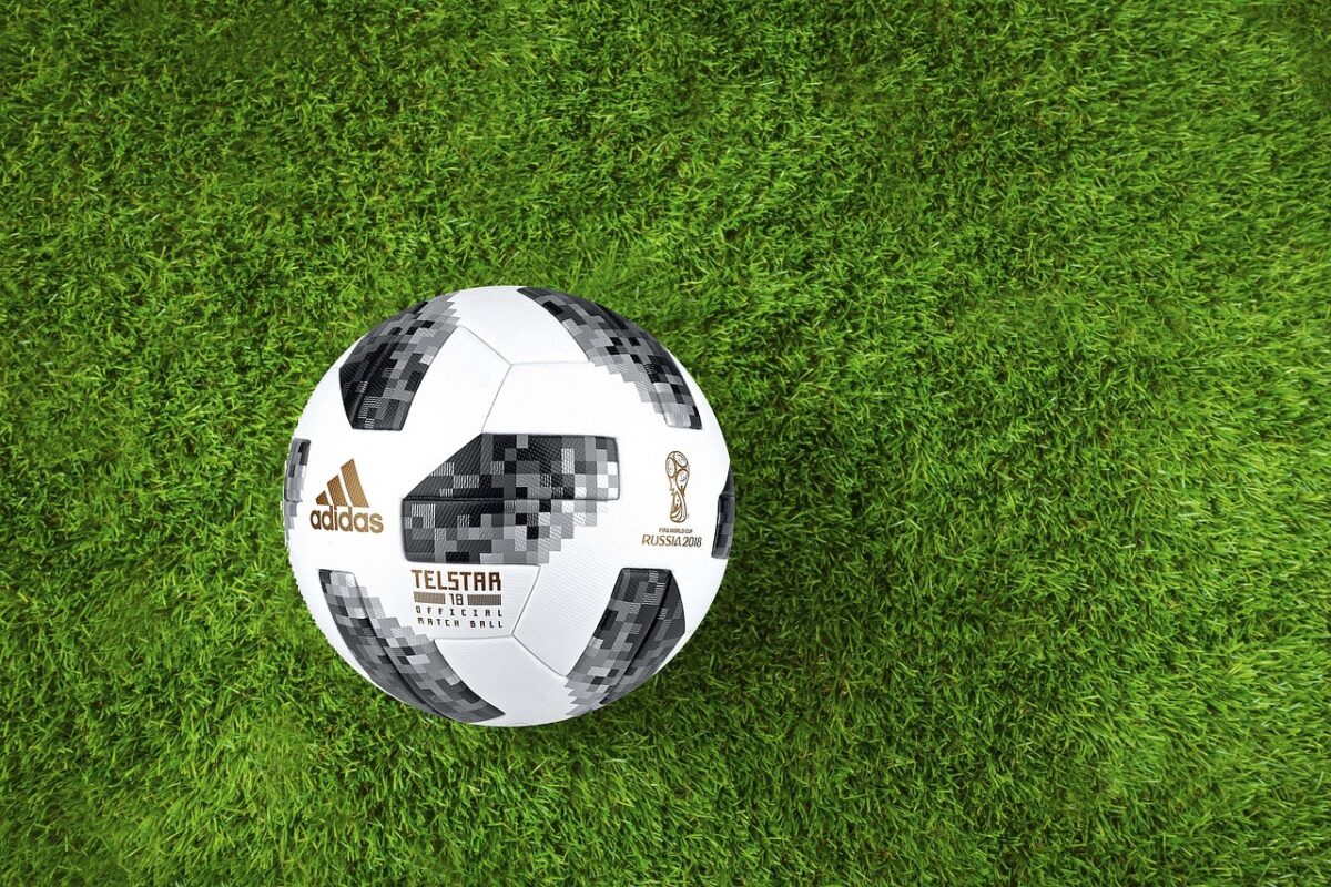 campo y bola del mundial