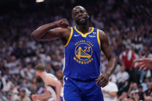 “Beautiful” – Draymond Green praises officials for letting game play out after heated moment with Ron Holland