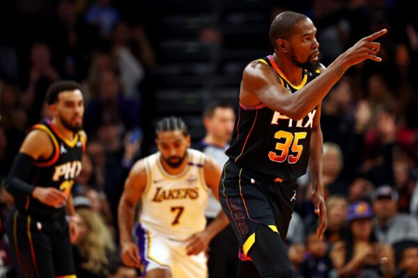 NBA Daily Recap, November 26 – Wizards slump to another defeat, Durant’s return deflates Lakers