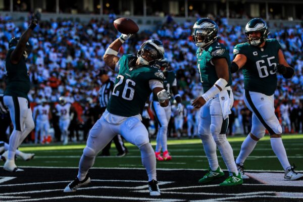 Who are the Eagles playing today? Eagles game TV Channel, Kick-Off time and more
