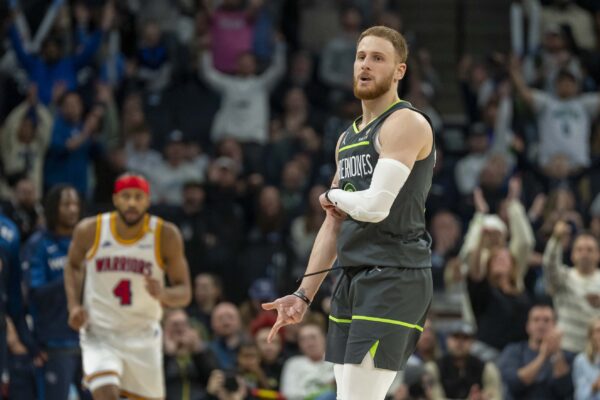 Donte DiVincenzo Injury: Minnesota Timberwolves guard out indefinitely with toe injury