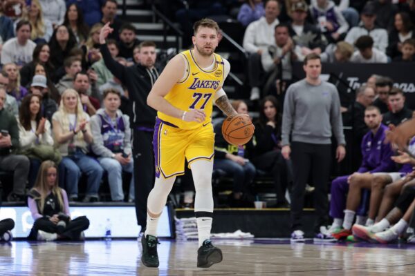 “This too shall pass” – NBA fans react to Luka Doncic’s performance during Lakers-Hornets game