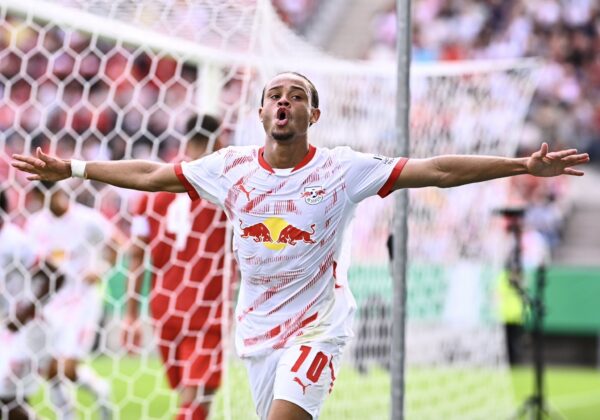 Liverpool and Manchester United Set for Transfer Battle Over Xavi Simons
