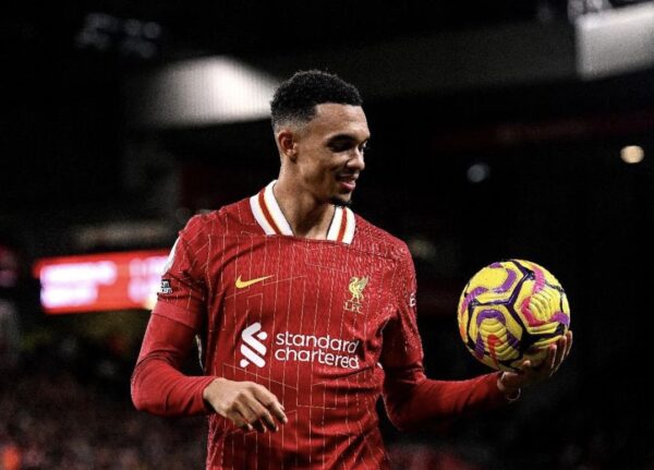 Jamie Carragher on Trent Alexander-Arnold’s Real Madrid Links: ‘Players Come and Go, They also Get Replaced’