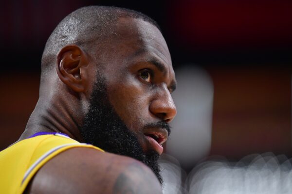 Lakers vs Spurs- Will LeBron James Play Tonight? 