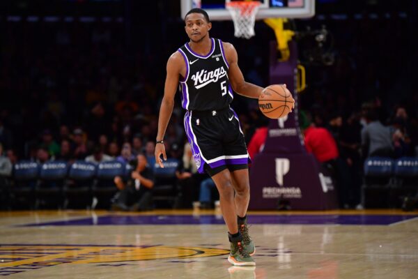 De’Aaron Fox Injury Update: Spurs’ guard to undergo season-ending surgery