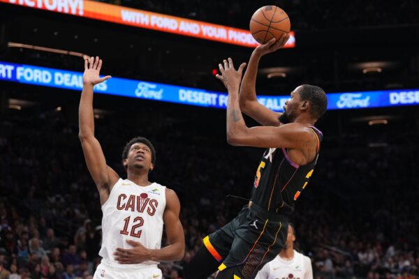NBA Results, March 22 – Kevin Durant Show, Mavs Holding Nerves, Miami’s Poor Run Continues and More