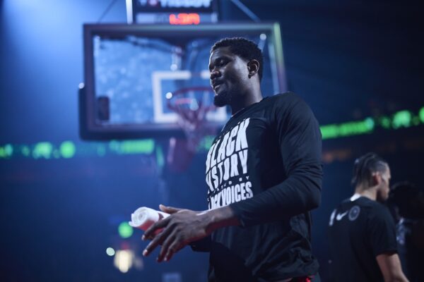 Portland Trail Blazers center Deandre Ayton (2) walks out to the court during introductions before a game against the Sacramento Kings at Moda Center.