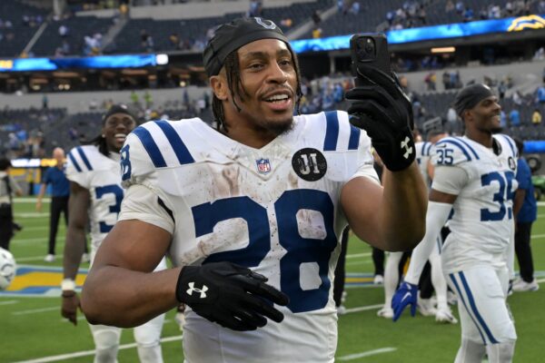 RB Jonathan Taylor Targets Rare Milestone in 2025 Colts Season
