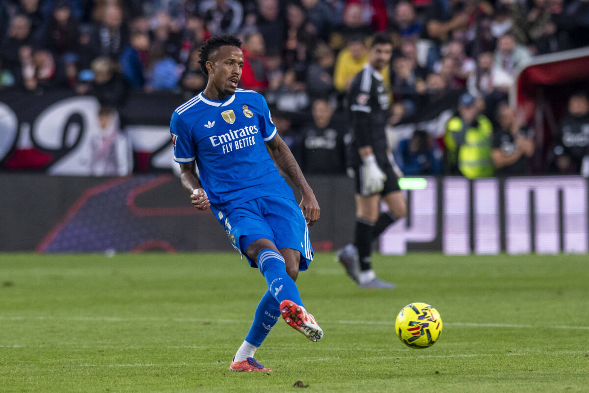 EDER MILITAO of Real Madrid CF pases the ball during the LaLiga EA Sports match between RAYO VALLECANO DE MADRID Vs. REAL MADRID CF at Estadio de Vallecas on November 09, 2025 in Madrid, Spain.