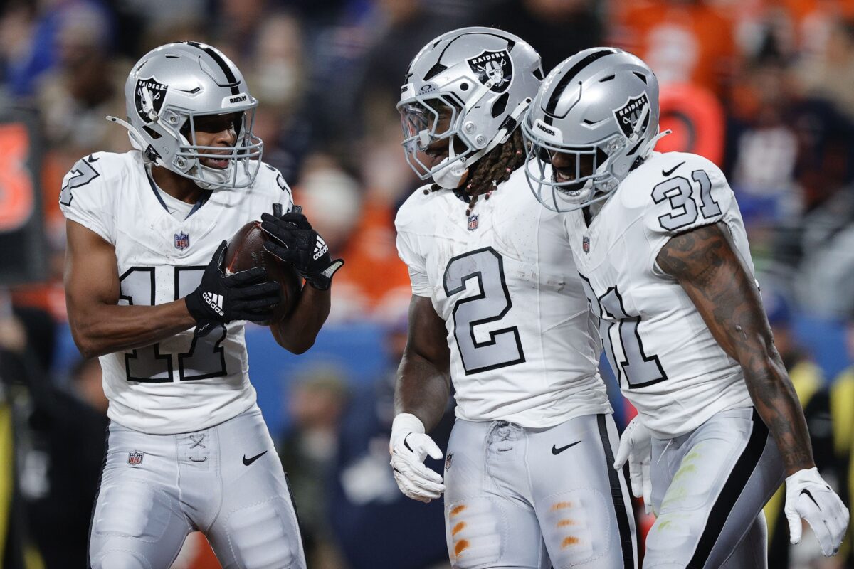 Raiders vs Cowboys Injury Report: Tyler Lockett Unspecified, Solomon Thomas Out, and Ajani Cornelius Questionable