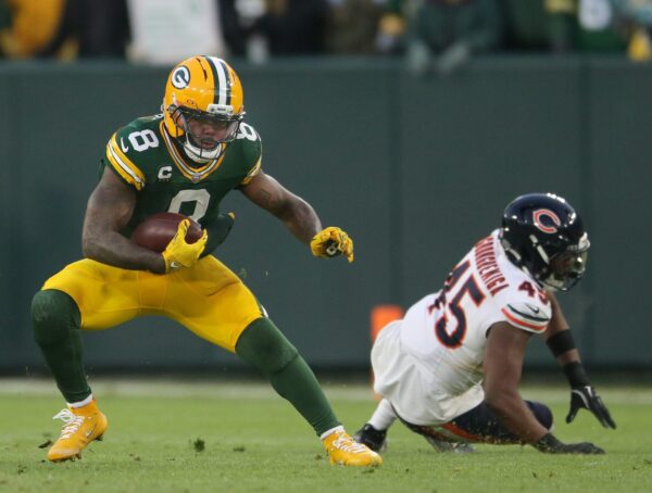 Green Bay Packers running back Josh Jacobs (8) against the Chicago Bears on Sunday, December 7, 2025, at Lambeau Field in Green Bay, Wis. The Packers defeated the Bears 28-21. Wm. Glasheen USA