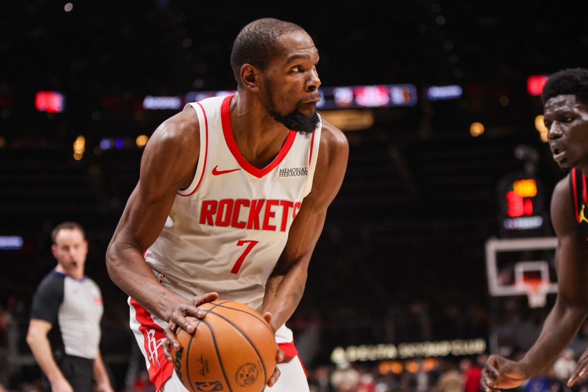 Houston Rockets forward Kevin Durant (7) shoots against the Atlanta Hawks in the third quarter at State Farm Arena.