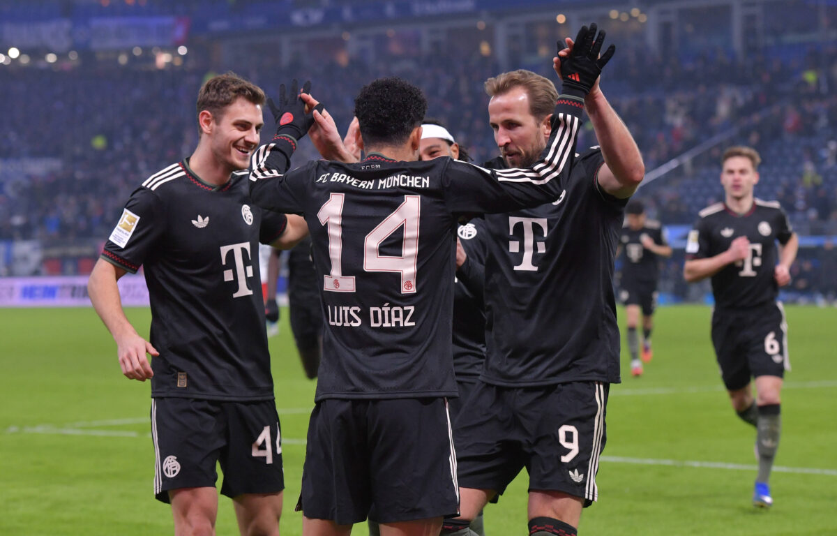 Bundesliga, Hamburger SV FC Bayern München v l Luis Diaz FC Bayern Muenchen , Goal scored, goal to 1 2, celebrate the goal, Torjubel , jubilation, cheer, jubilant, Josip Stanisic FC Bayern Muenchen , Luis Diaz FC Bayern Muenchen , Serge Gnabry FC Bayern Muenchen , Harry Kane FC Bayern Muenchen , Joshua Kimmich FC Bayern Muenchen
