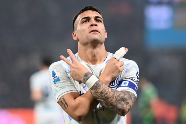 Lautaro Martinez (Inter Fc) celebrating his goal during US Sassuolo vs Inter - FC Internazionale, Italian soccer Serie A match in Reggio Emilia, Italy, February 08 2026.