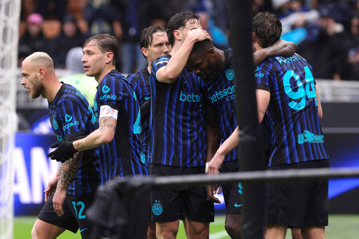 Federico Dimarco, NicolÃ² Barella, Piotr Zielinski, Carlos Augusto, Marcus Thuram, Pio Esposito (FC Inter) scores and celebrates the 1-0 goal at 26 during soccer game FC Inter vs Atalanta BC, Serie A Enilive 2025-2026 day 29 at San Siro Stadium Milan Lombardy Italy