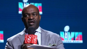 Demaurice smith