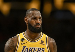 LeBron James, Los Angeles Lakers