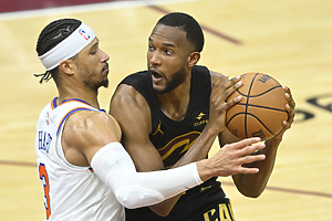 Evan Mobley