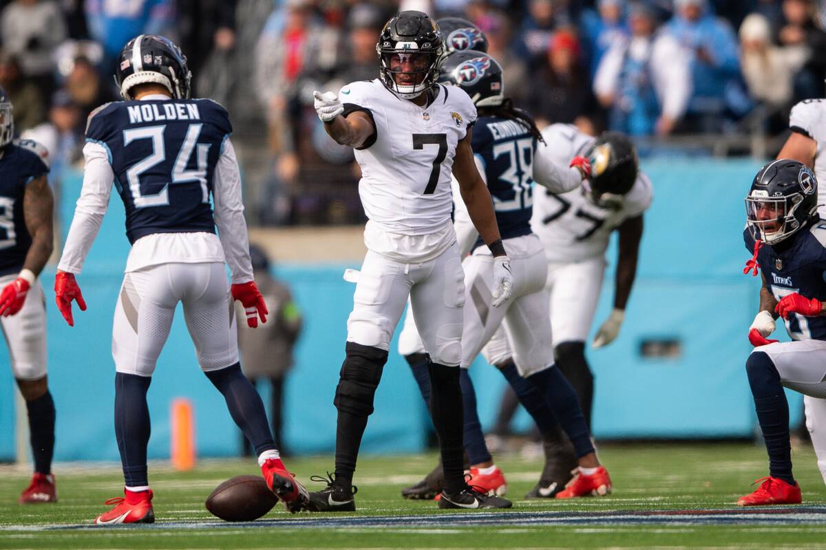 Zay Jones
