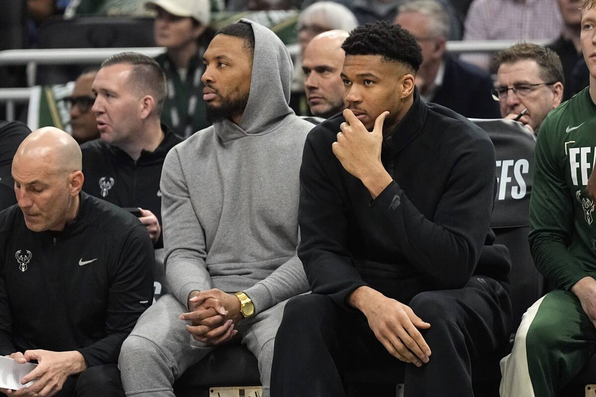 Giannis antetokounmpo damian lillard