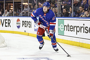 Ryan Lindgren
