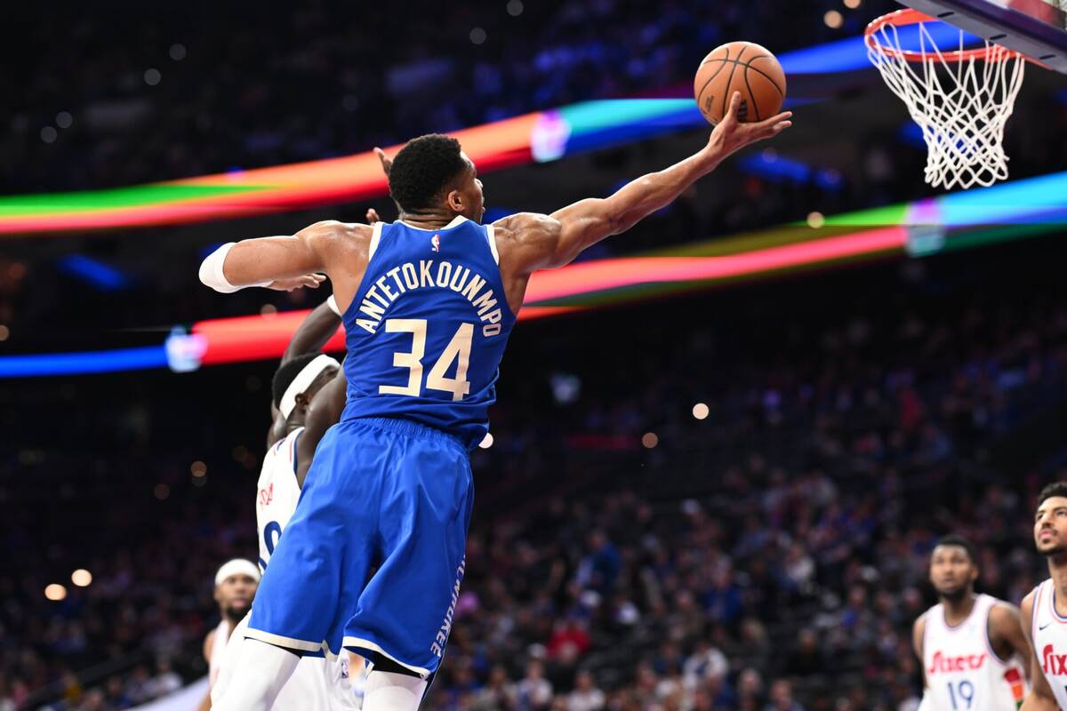 Giannis Antetokounmpo Bucks NBA
