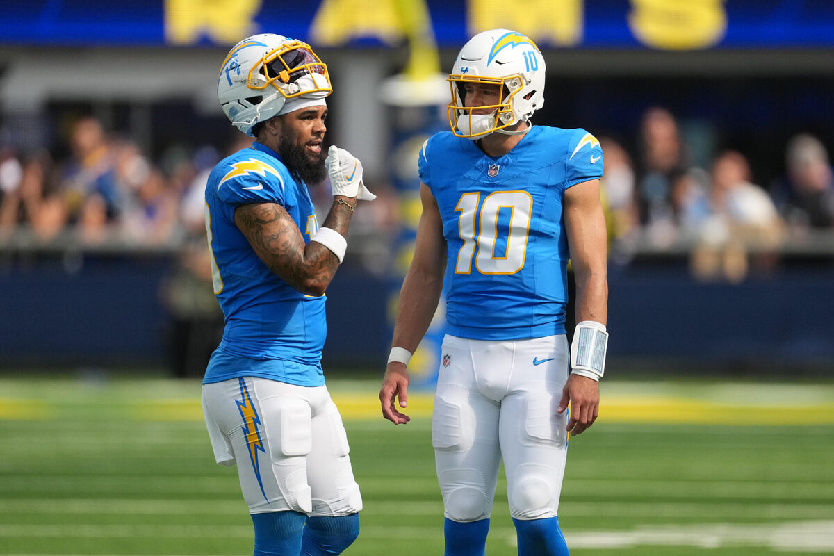 Justin Herbert record 300 yards, Keenan Allen 1000 réceptions, Chargers NFL Week 4.