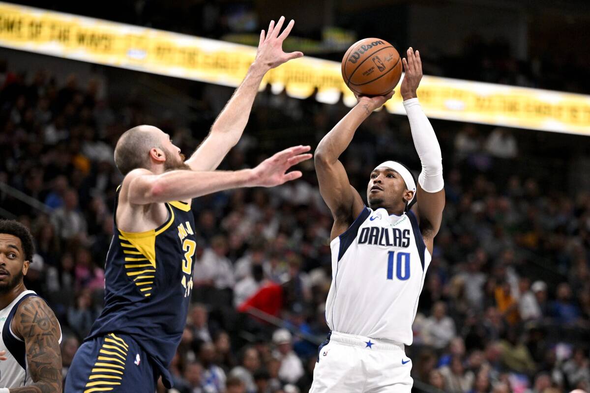 NBA Dallas Mavericks Kyrie Irving Brandon Williams