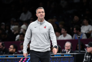 Darko Rajakovic durante una gara dei Raptors