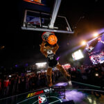 Bango em apresentação durante NBA House 2023