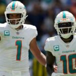 Miami Dolphins QB Tua Tagovailoa e WR Tyreek Hill