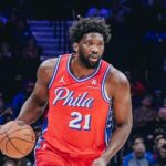 Embiid brilha, iguala recorde de Barkley e Sixers vencem Hawks