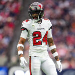 Detroit Lions acquiring CB Carlton Davis from Buccaneers