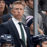 Dave Hakstol é demitido do Seattle Kraken após três temporadas.