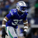 Tennessee Titans sign former Seahawks safety Jamal Adams