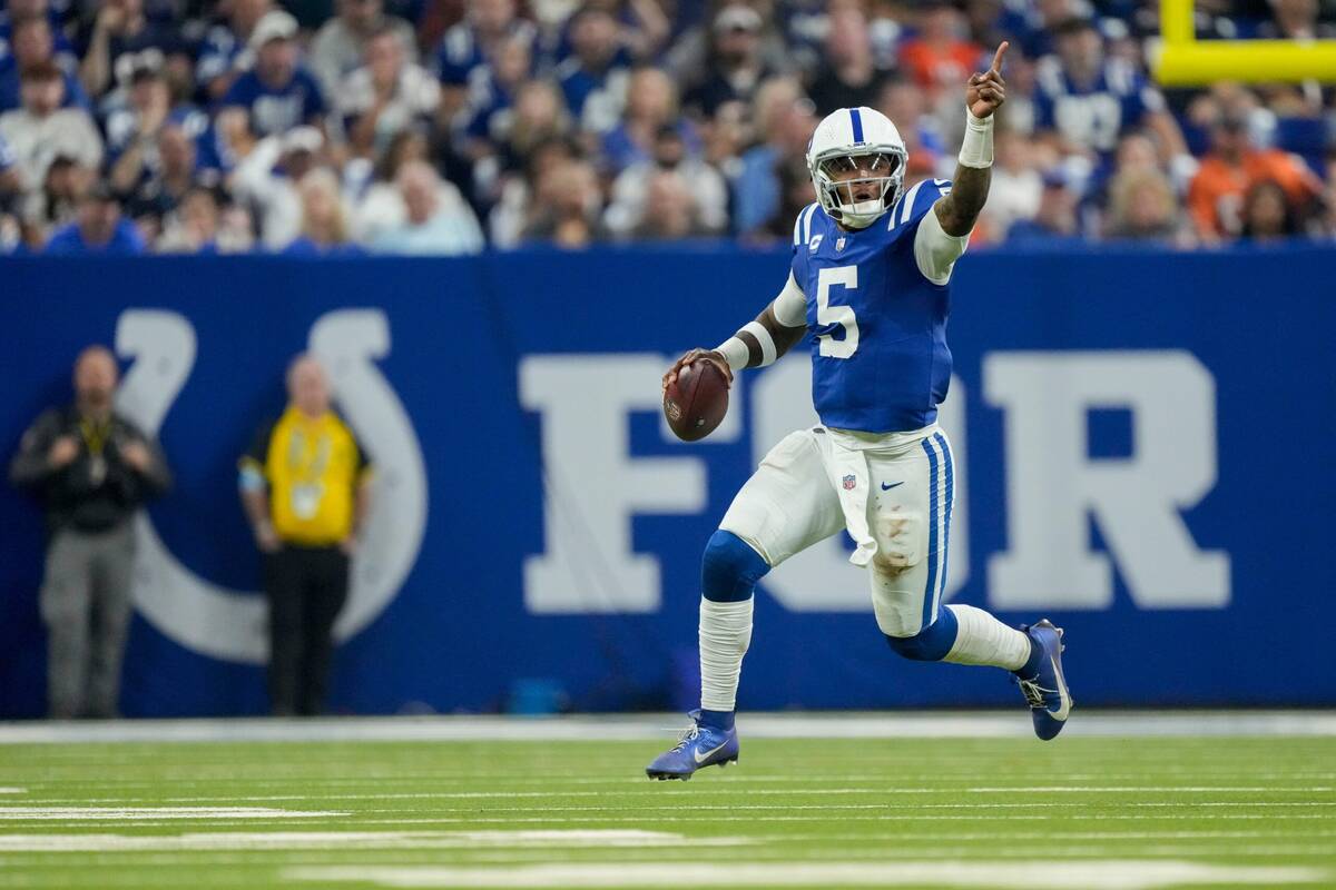 Indianapolis Colts quarterback Anthony Richardson (5) looks for a receiver Sunday, Sept. 22, 2024, during a game against the Chicago Bears at Lucas Oil Stadium in Indianapolis.