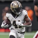 Sep 29, 2024; Atlanta, Georgia, USA; New Orleans Saints running back Alvin Kamara (41) runs against the Atlanta Falcons at Mercedes-Benz Stadium. Mandatory Credit: Dale Zanine-Imagn Images