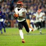 Cincinnati Bengals wide receiver Ja'Marr Chase (1) catches a touchdown pass in the fourth quarter of the NFL game against the Baltimore Ravens at M&T Banks Stadium in Baltimore on Thursday, Nov. 7, 2024.