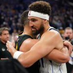 Warriors vencem Mavericks no retorno de Klay ao Chase Center