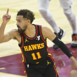 Hawks vence Cavaliers com Show de Trae Young