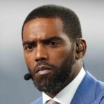 Randy Moss batalhando com doença