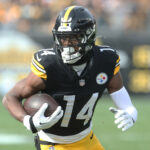 Steelers confirmam que Pickens não irá jogar