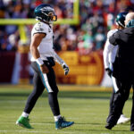 Hurts está fora do jogo contra os Cowboys