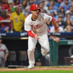 Aug 31, 2024; Philadelphia, Pennsylvania, USA; Philadelphia Phillies outfielder Austin Hays (9) hits a double during the second inning against the Atlanta Braves at Citizens Bank Park. Mandatory Credit: Eric Hartline-USA TODAY Sports