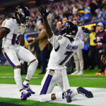 Ravens assumem contrato de Johnson
