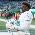 GM dos Dolphins afirma que Hill não pediu para ser trocado