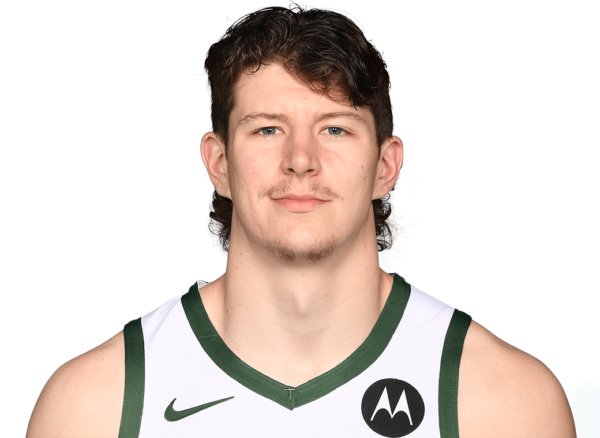 Liam Robbins