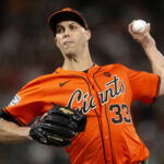 Taylor Rogers arremessando enquanto era jogador do San Francisco Giants