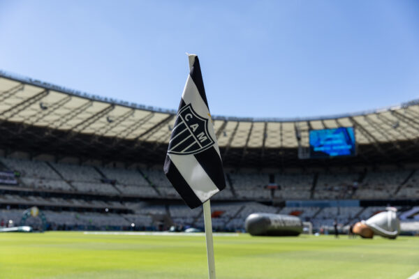 Atl&eacute;tico-MG e S&atilde;o Paulo se enfrentam, neste domingo (6), no Mineir&atilde;o.